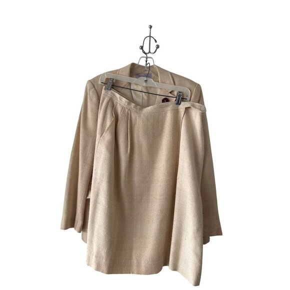 Evan-Picone Neiman Marcus Women's Cream Textured Pure Silk Blazer & Skirt Set - Picture 1 of 16